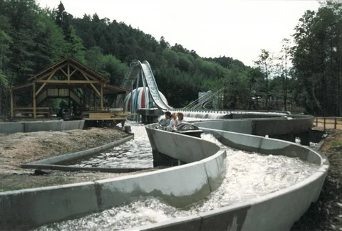 1990-2