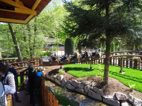 la_ronde_des_rondins_-_attraction_-_203