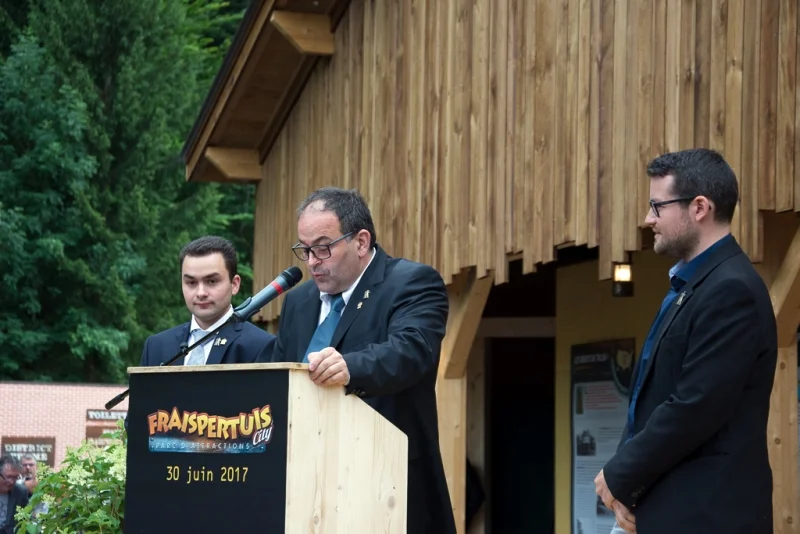 BaInauguration_Golden-Driller_Fraispertuis_01