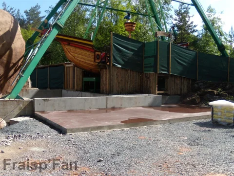 pirates_attack_-_construction_-_454