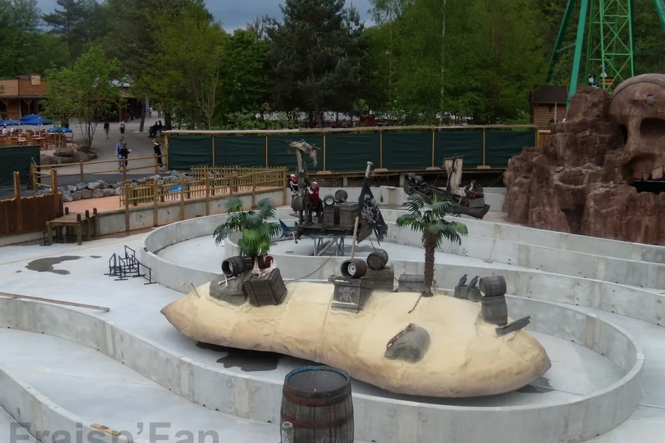 pirates_attack_-_construction_-_424