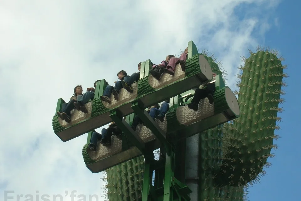 le_cactus_-_attraction_-_303