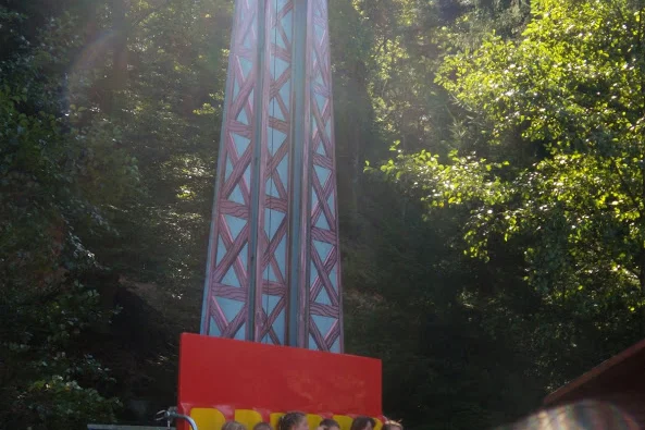 Attractions-Jolly-Jumper-v1-01