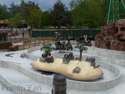 pirates_attack_-_construction_-_424