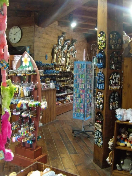boutique-Mercantile-01
