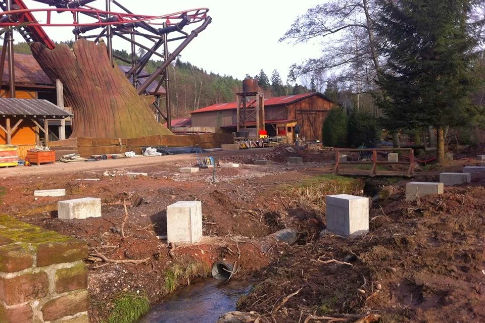 la_ronde_des_rondins_-_contruction_-_120
