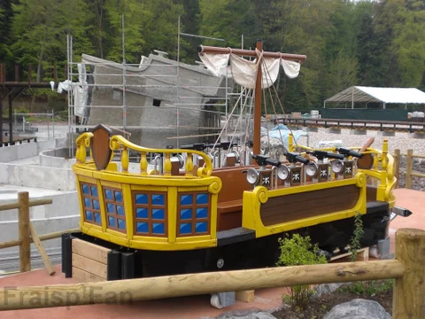pirates_attack_-_construction_-_417