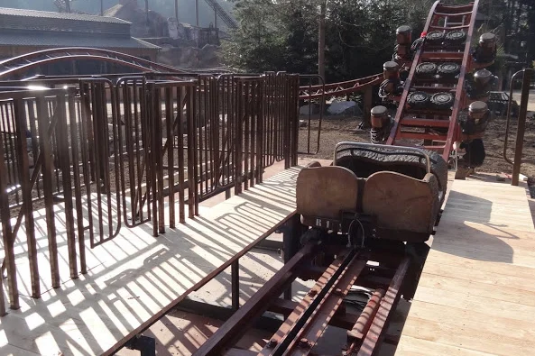 la_ronde_des_rondins_-_contruction_-_134