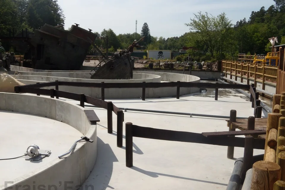 pirates_attack_-_construction_-_467
