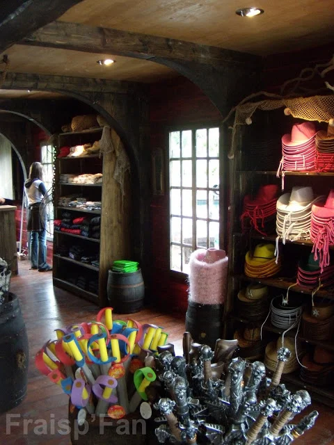 boutique-Boutique-Aux-Tresors-05