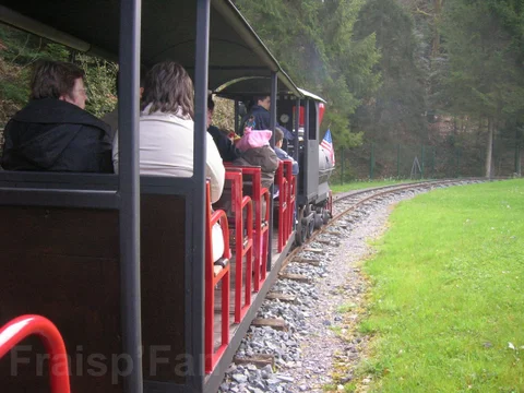 Disparue - Train Far West - 07