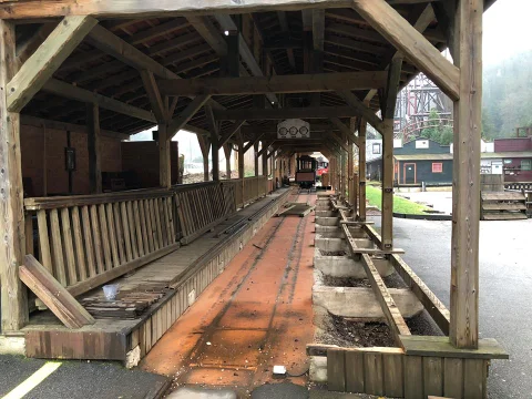 49450531_398918197515513_3691089753106546688_n.jpg