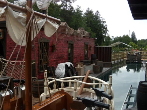 pirates_attack_-_attraction_-_459