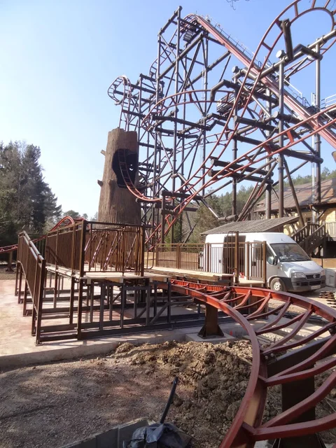 la_ronde_des_rondins_-_contruction_-_131