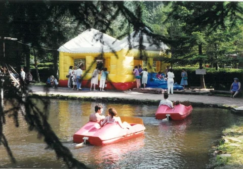 1990-4