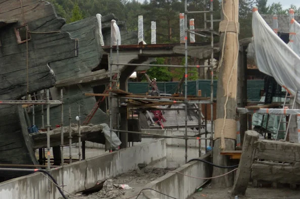 pirates_attack_-_construction_-_460