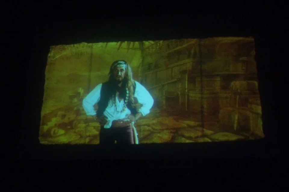 cine_desperado_v044_-_attraction_-_11