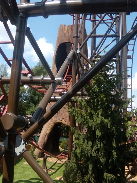 Timberdrop-attraction-08