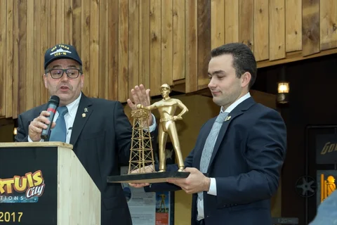 BdInauguration_Golden-Driller_Fraispertuis_05