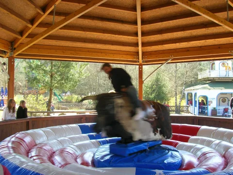 le_rodeo_-_attraction_-_363