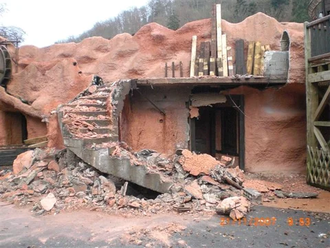 Mine01.jpg