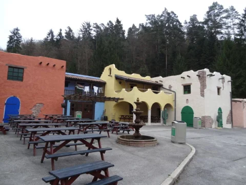 DSC07975.jpg