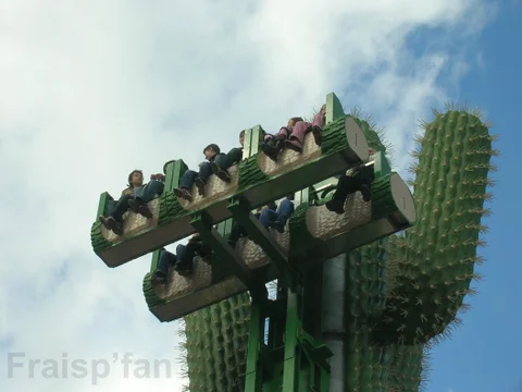 le_cactus_-_attraction_-_303