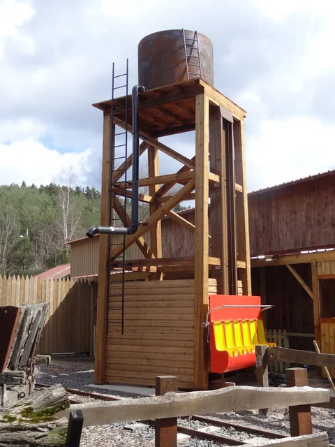 Attractions-Jolly-Jumper-v2-04